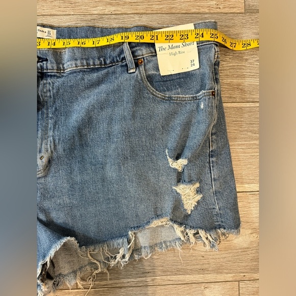 Abercrombie & Fitch~ Women’s The Mom Denim Distressed Shorts High Rise Size 24‎ - Picture 7 of 9